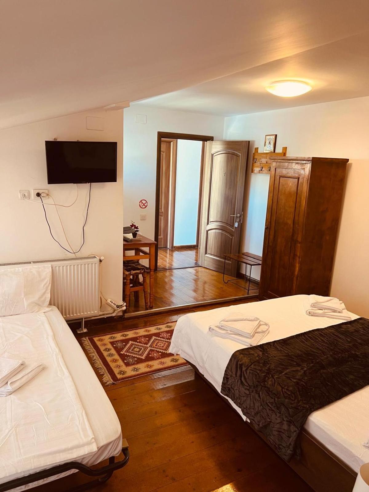 בוקרשט B&B Maria מראה חיצוני תמונה